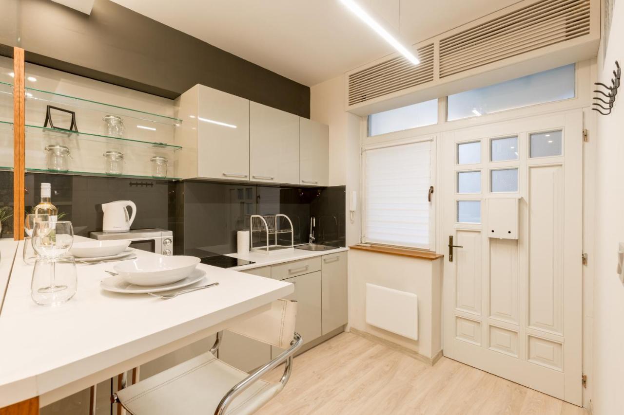 Retro Budapest Dream Suite Near The Danube 외부 사진